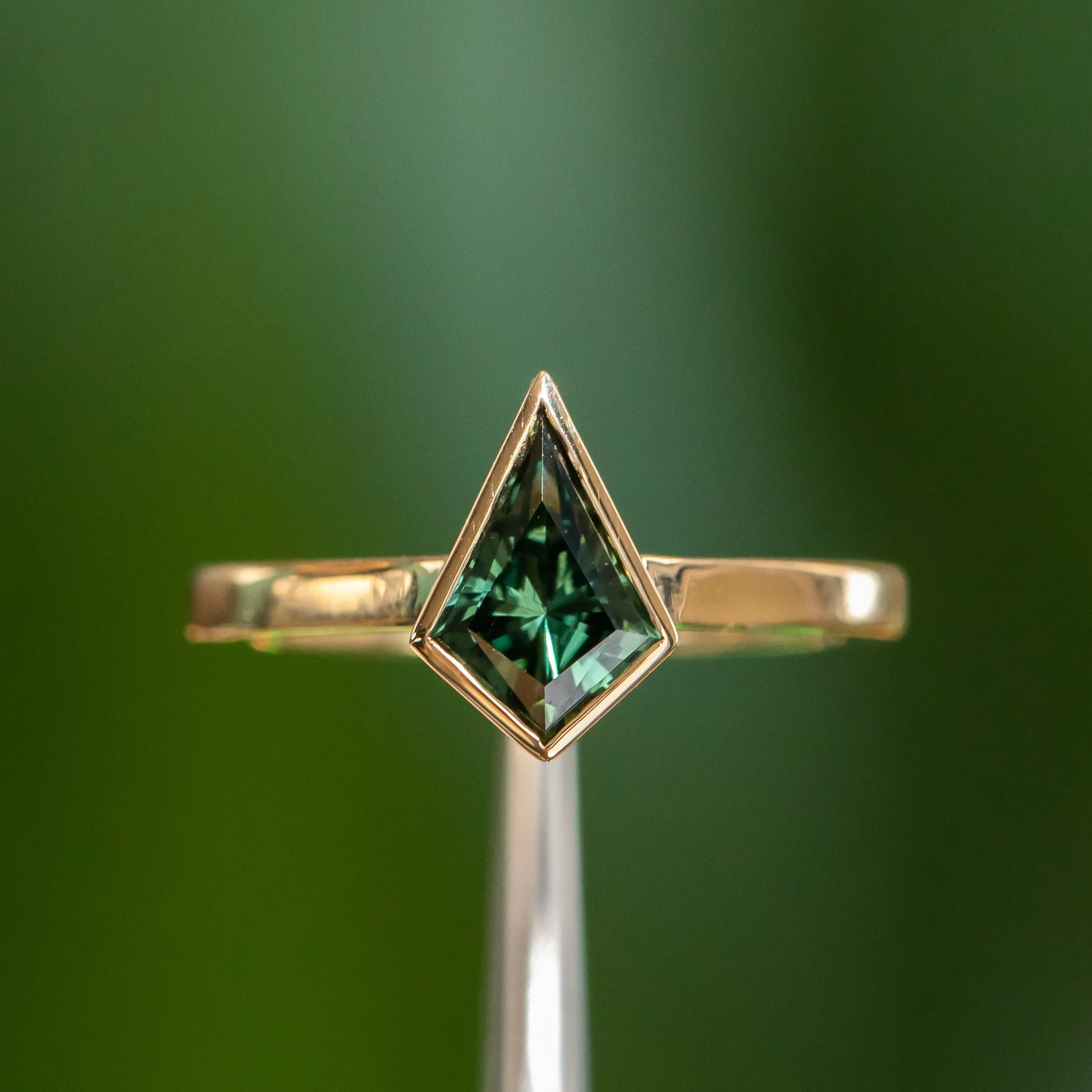 1.21ct Green Kite Sapphire in 18k Yellow Gold Contemporary Bezel Setting