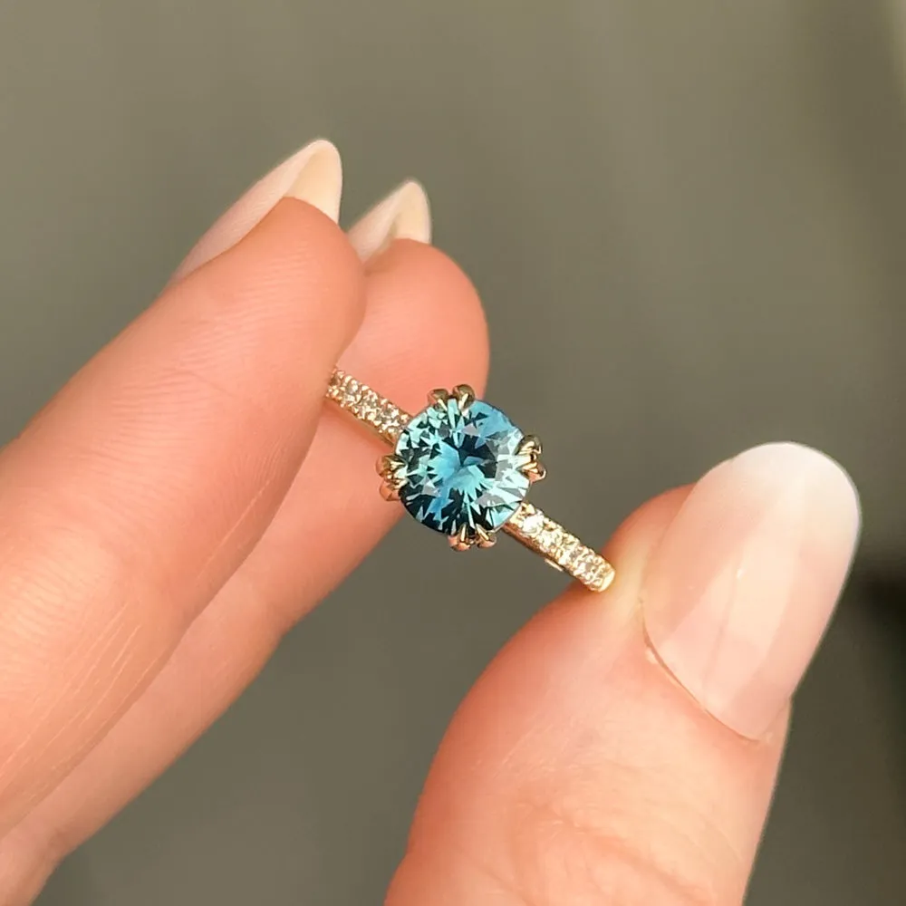 1.58ct Round Teal Sapphire Double Prong Solitaire with French Set Diamonds in 14k Yellow Gold