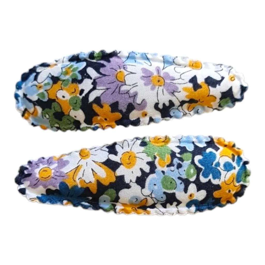 Almond Scallop Clips - Liberty Libby B - Floras