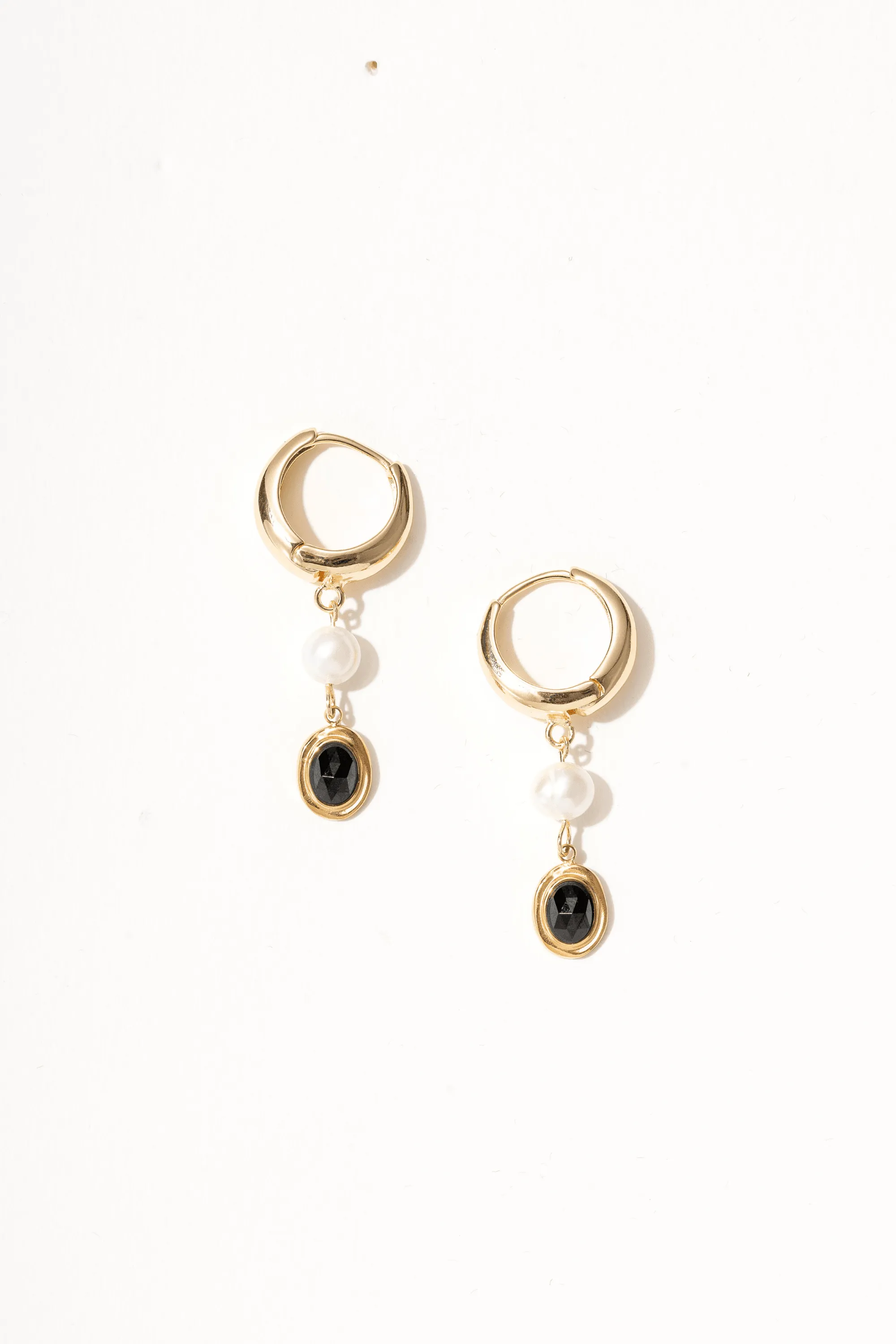 Cassian Pearl with Black Agate Drop Earrings