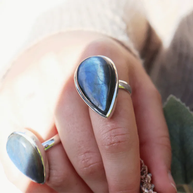 Clancy Labradorite Teardrop Ring