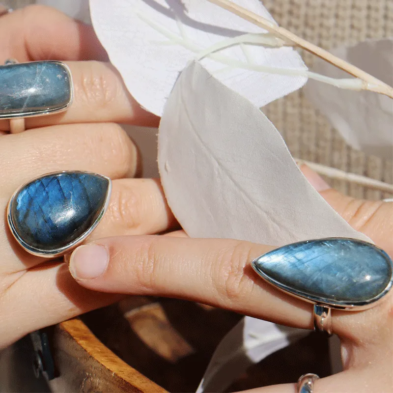 Clancy Labradorite Teardrop Ring