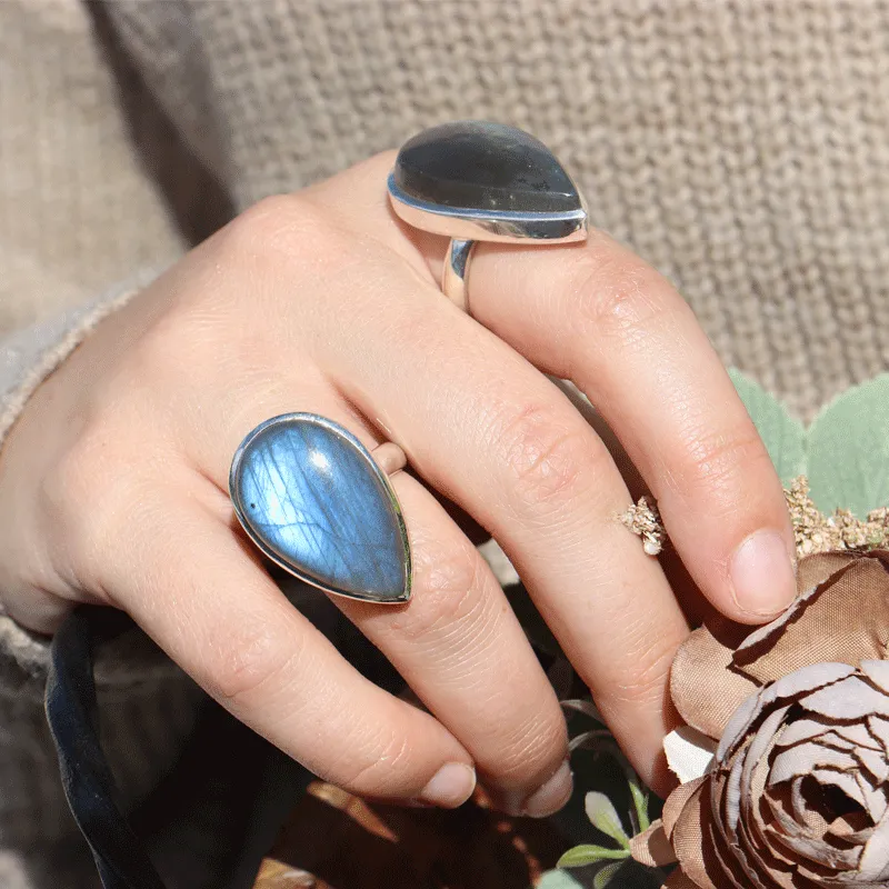 Clancy Labradorite Teardrop Ring