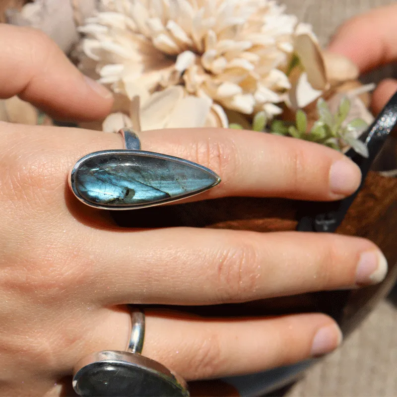 Clancy Labradorite Teardrop Ring