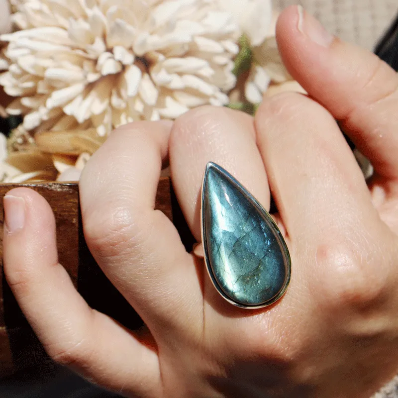 Clancy Labradorite Teardrop Ring