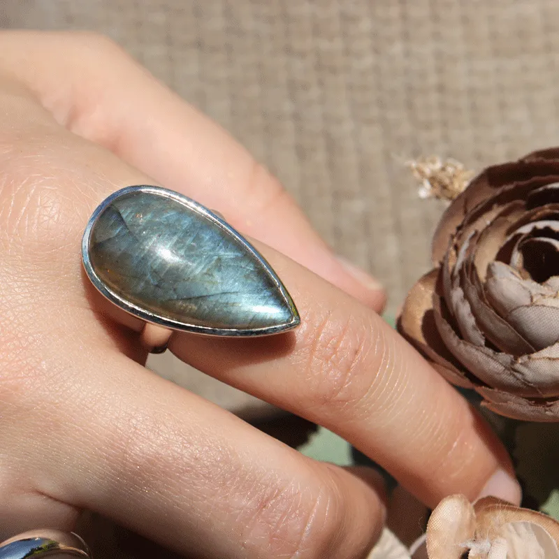 Clancy Labradorite Teardrop Ring