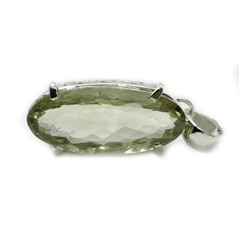 Clover Green Amethyst Boho Pendant