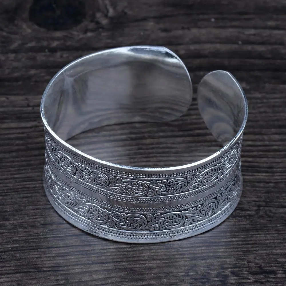 Concave Tibetan Silver Vintage Tribal Bangle Cuff Bracelet