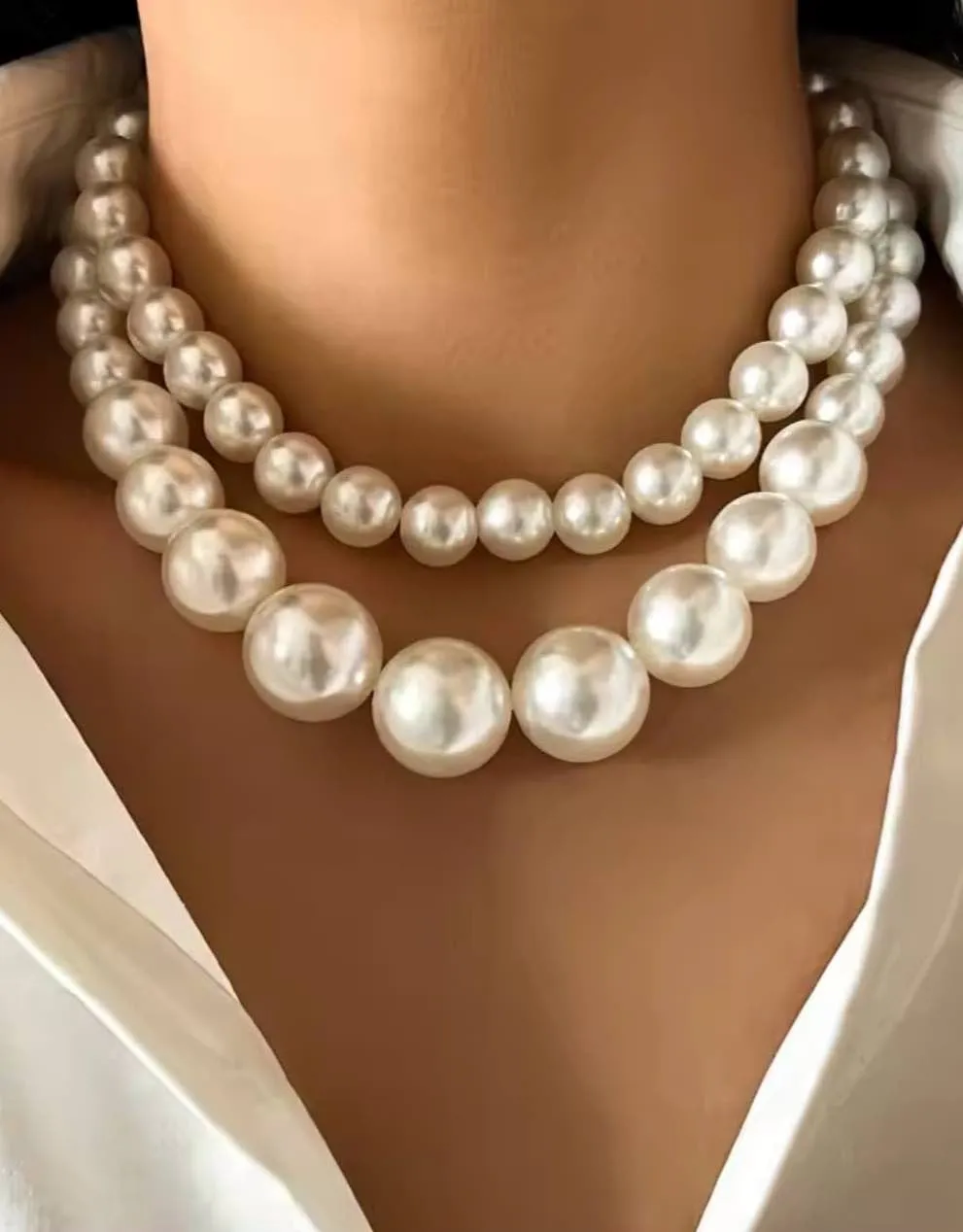 Double Pearl Short Necklace