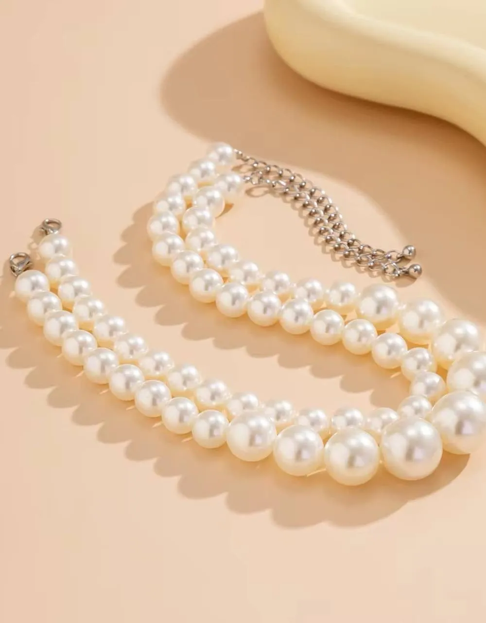 Double Pearl Short Necklace