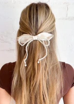 Dreamy Pearl Bow Barrette Hair Clip