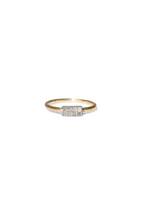 Elegant Eight Stone Svelte Pavé Diamond Band