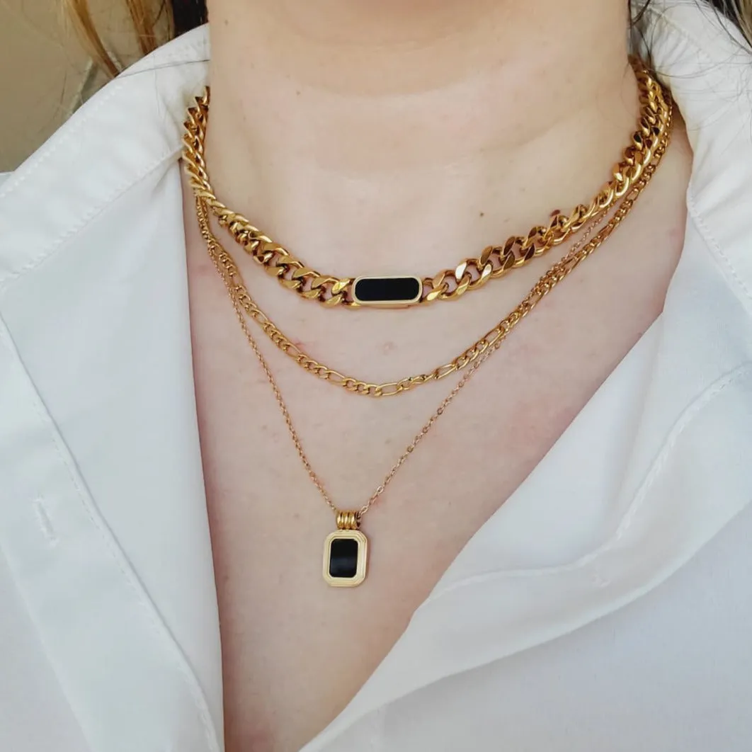 Fernanda Black Necklace