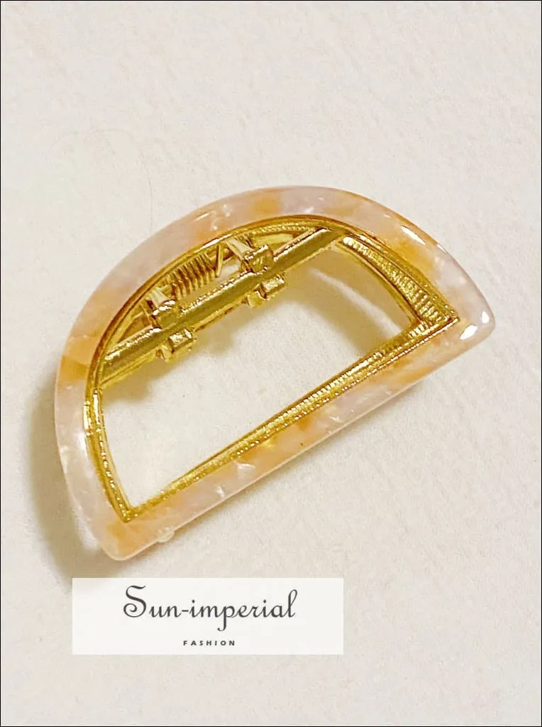 Gold Plated Stylish Outlined Hair Claw