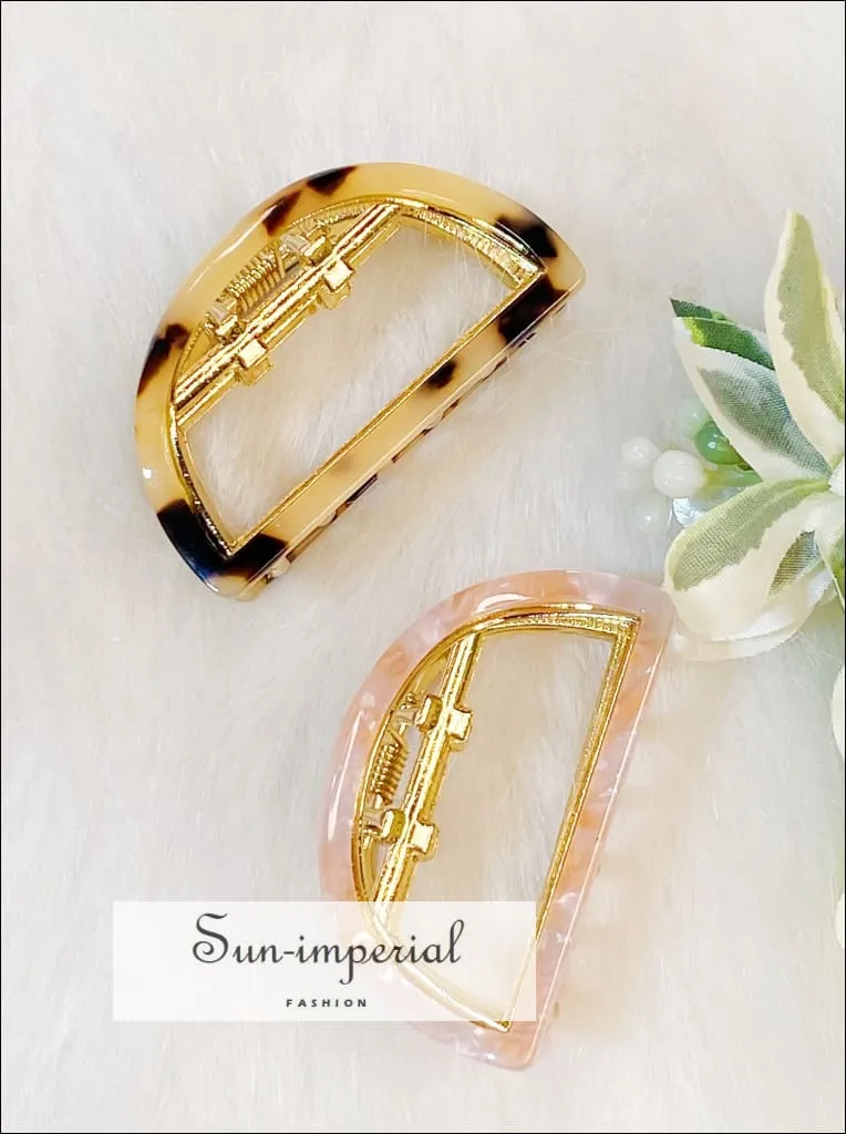 Gold Plated Stylish Outlined Hair Claw