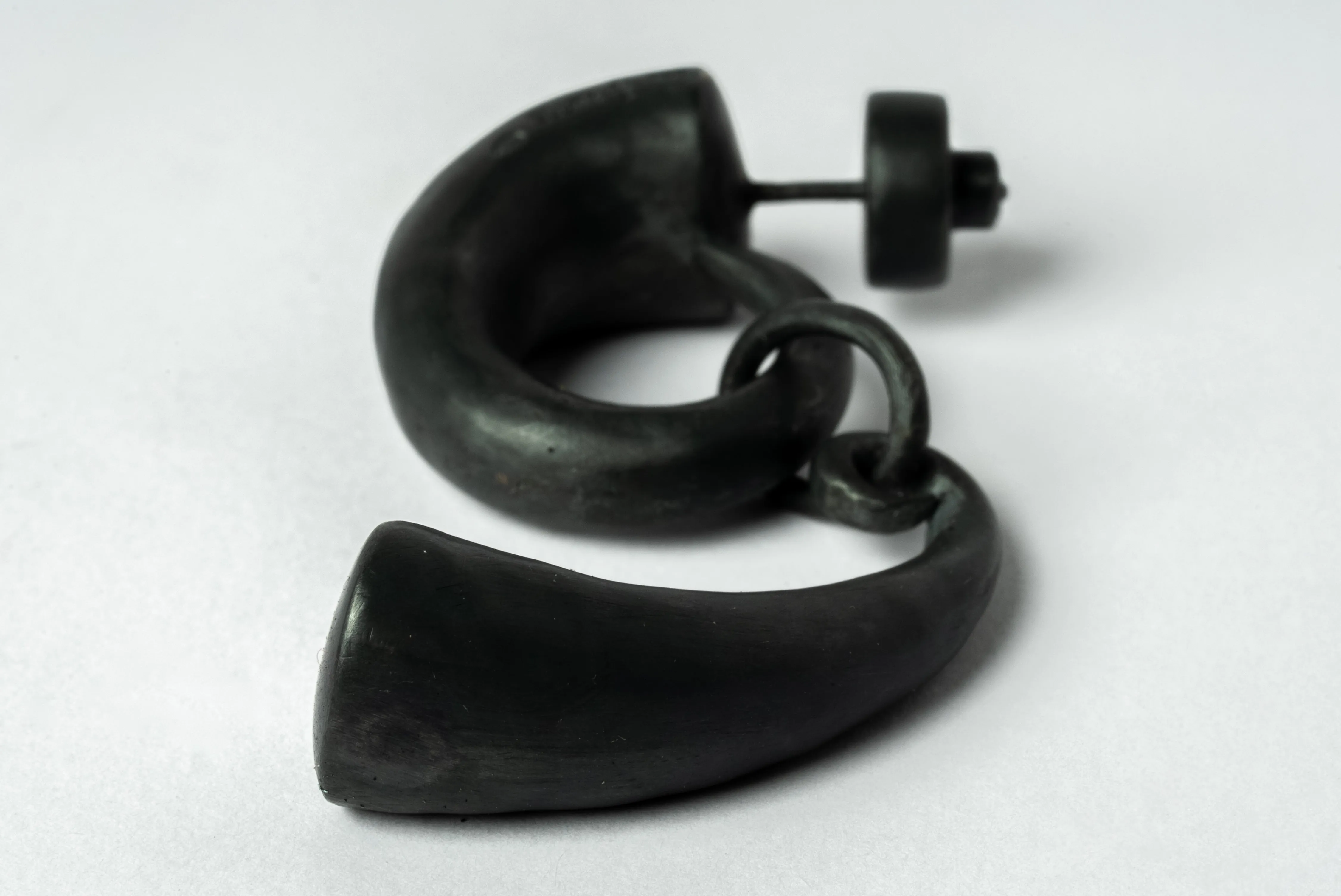 Horn Pendant Earring (KA)