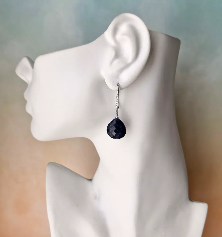 Laura Style Drop Earrings