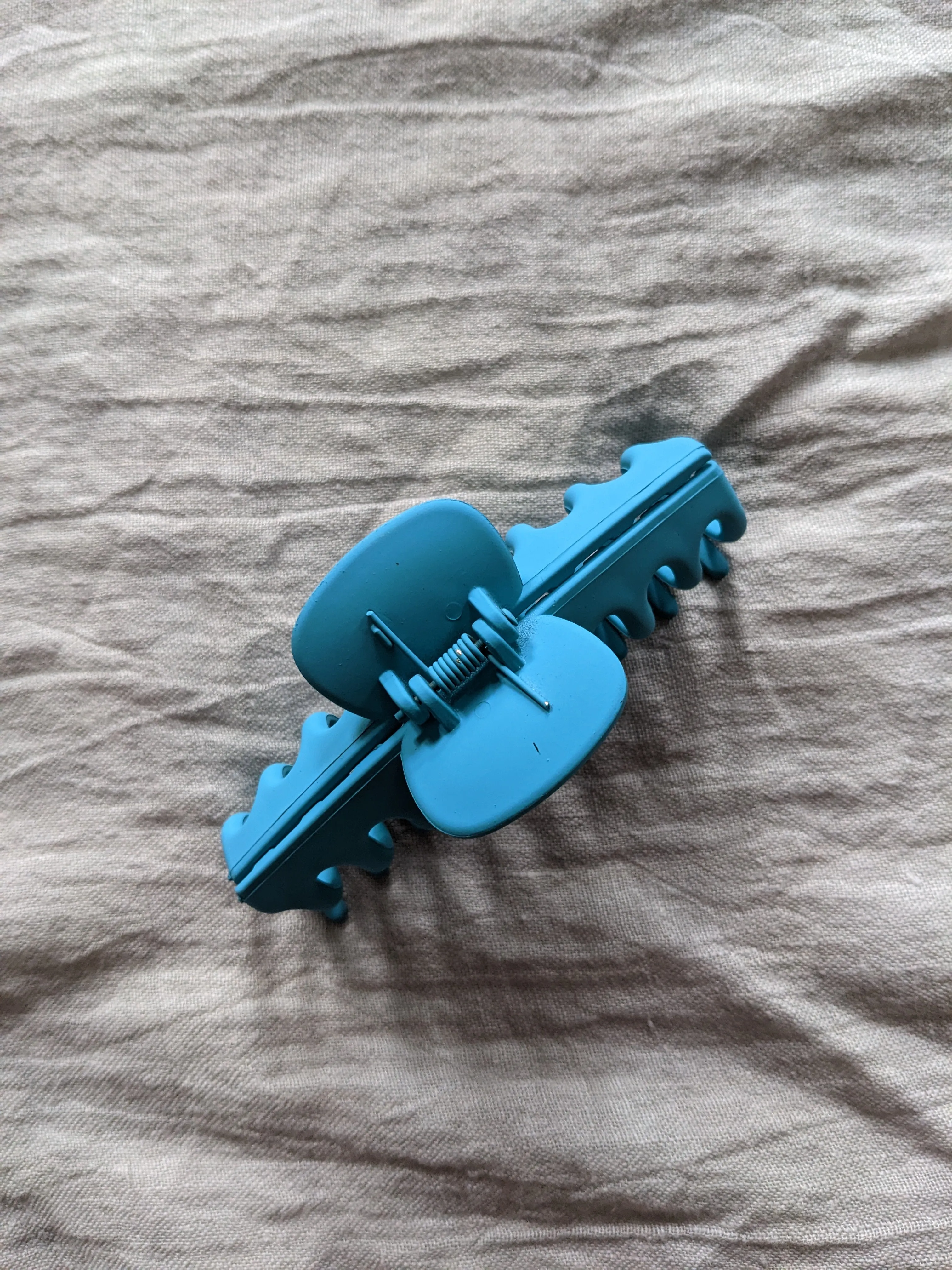 Light Blue Medium Claw Clip