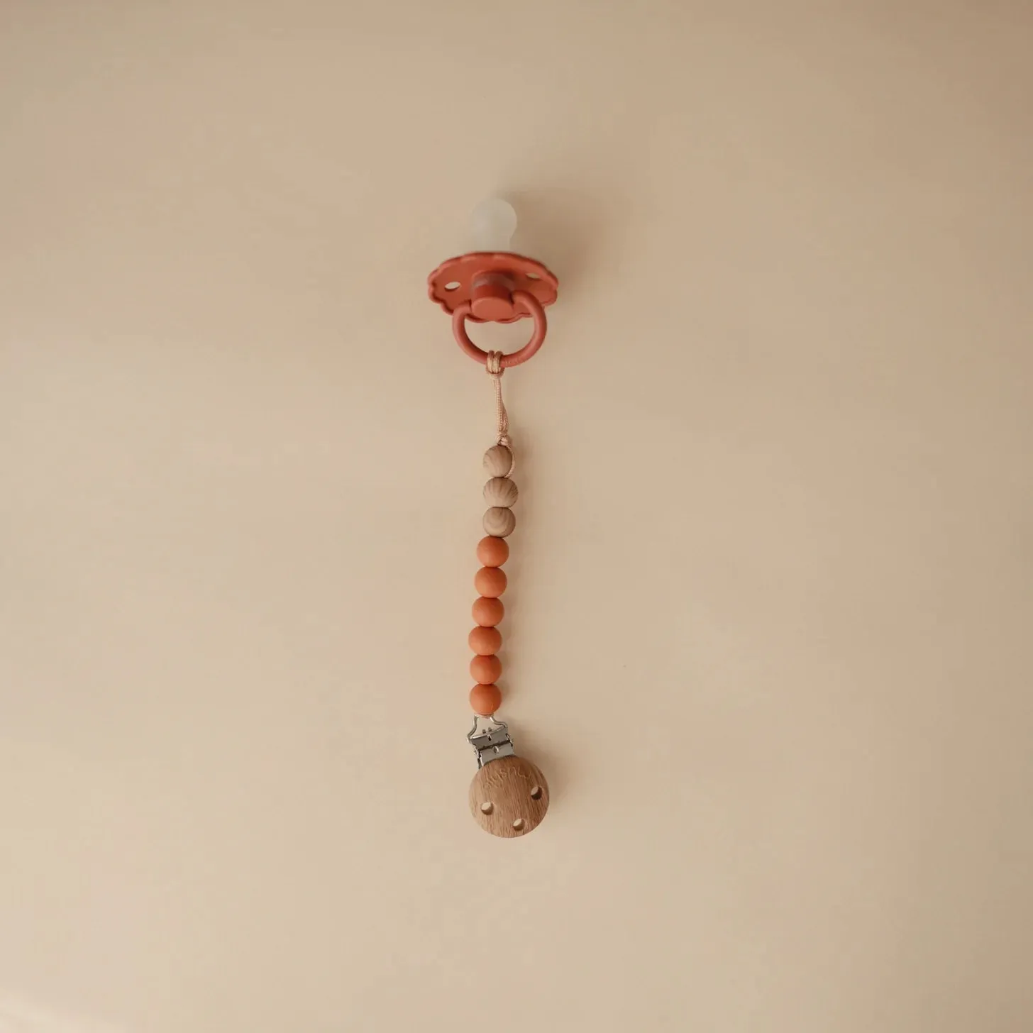 Pacifier Clip | Eva (Clementine)