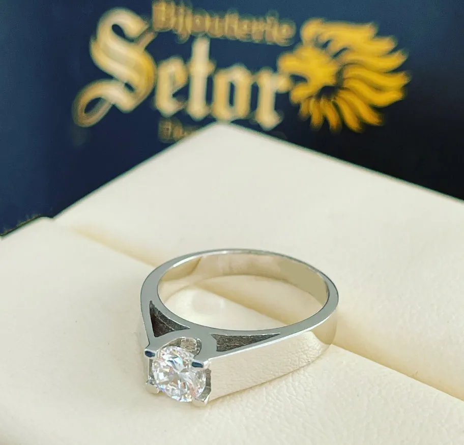 Solitaire engagement ring ZER053