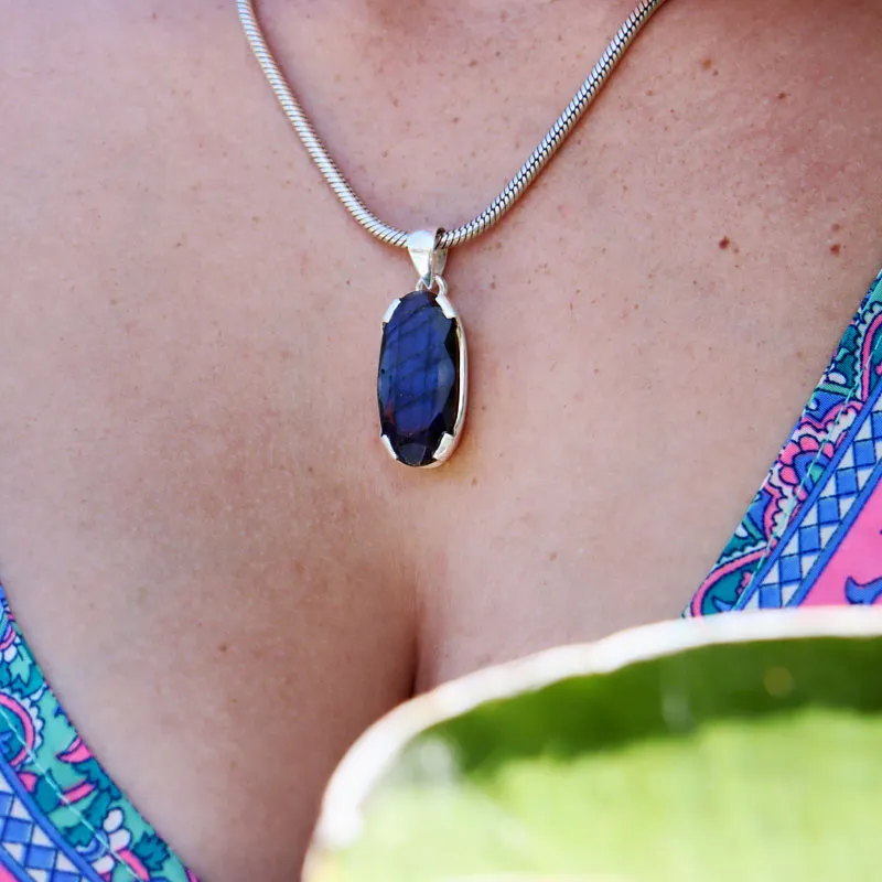 Stella Labradorite Oval Bohemian Pendant