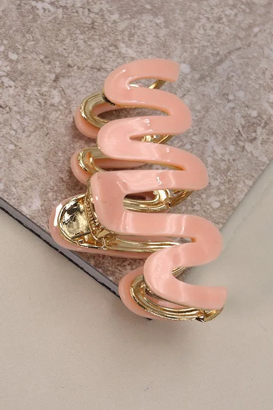 The Della Modern Wavy Hair Claw Clip