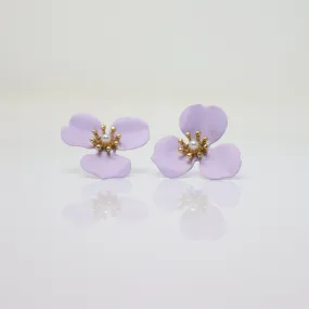 Three Petal Lavender Flower Pearl Earrings, Bridal Jewelry, Bridal Stud Earrings, Bridal Earrings, Statement Earrings, Bridesmaid Earring.