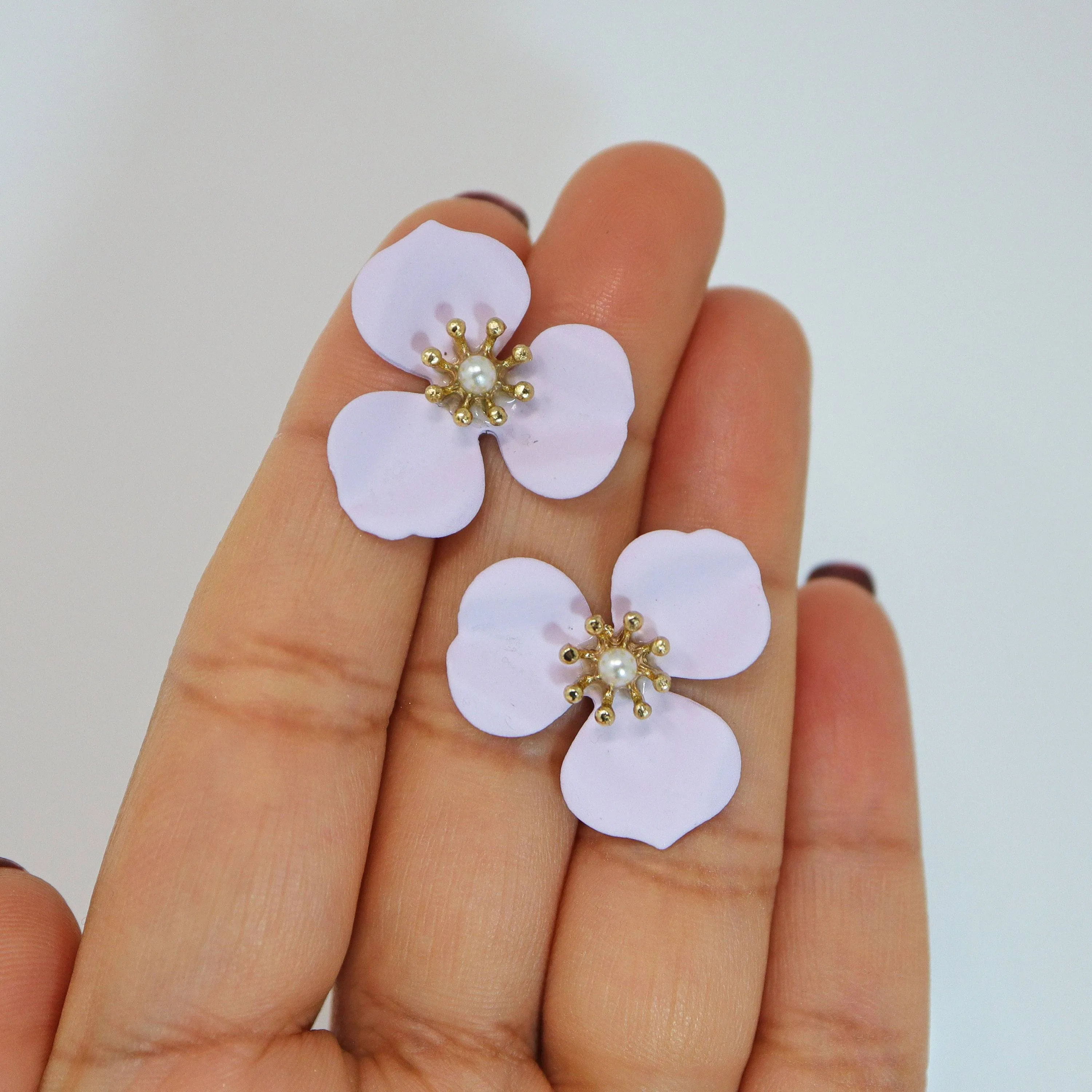 Three Petal Lavender Flower Pearl Earrings, Bridal Jewelry, Bridal Stud Earrings, Bridal Earrings, Statement Earrings, Bridesmaid Earring.