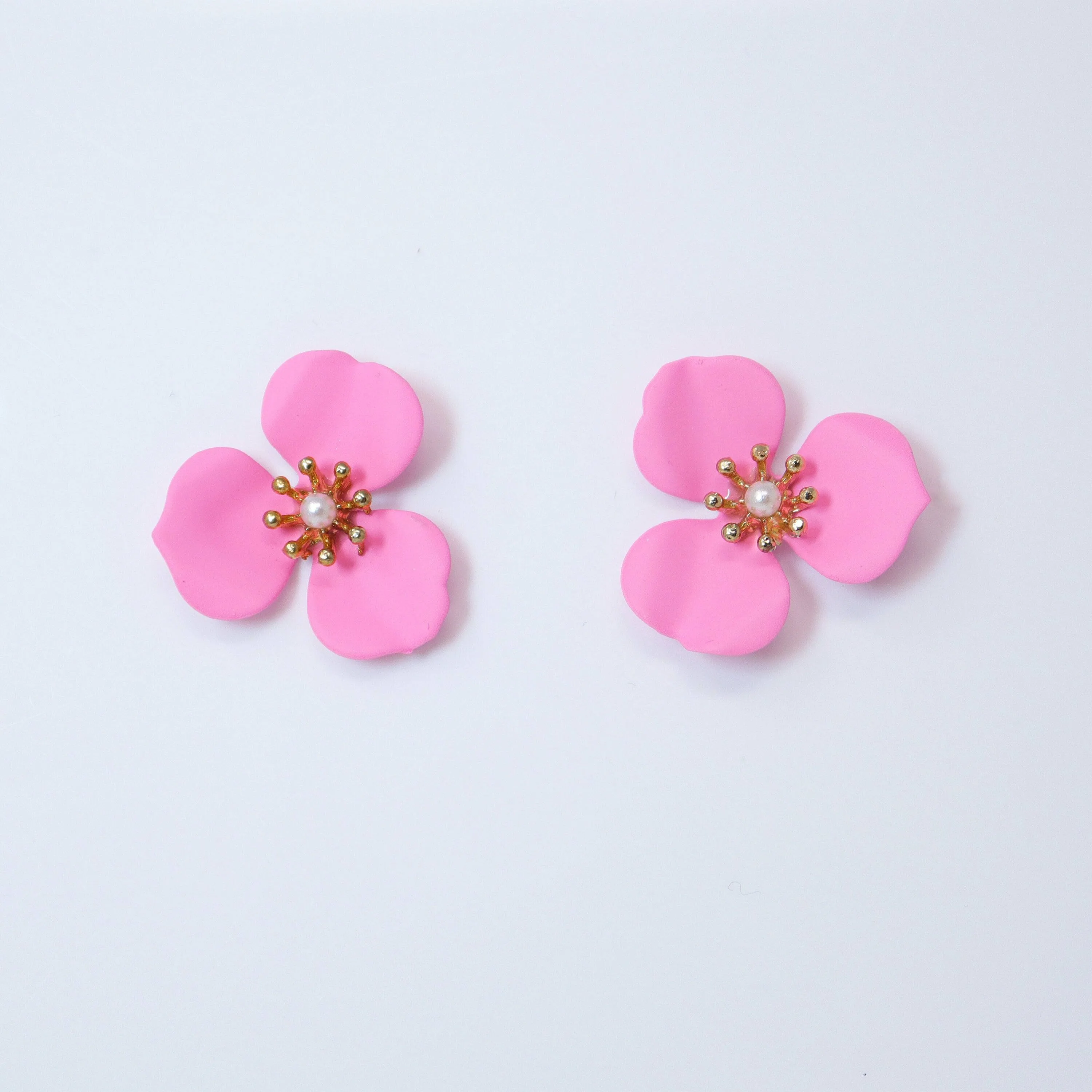 Three Petal Pink Flower Pearl Earrings, Bridal Jewelry, Bridal Stud Earrings, Bridal Earrings, Statement Earrings, Bridesmaid Earring.