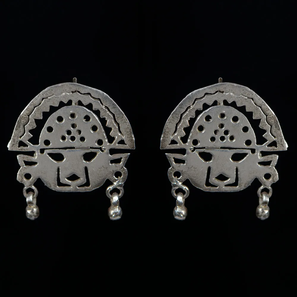 Tribal handcrafted sterling silver earring