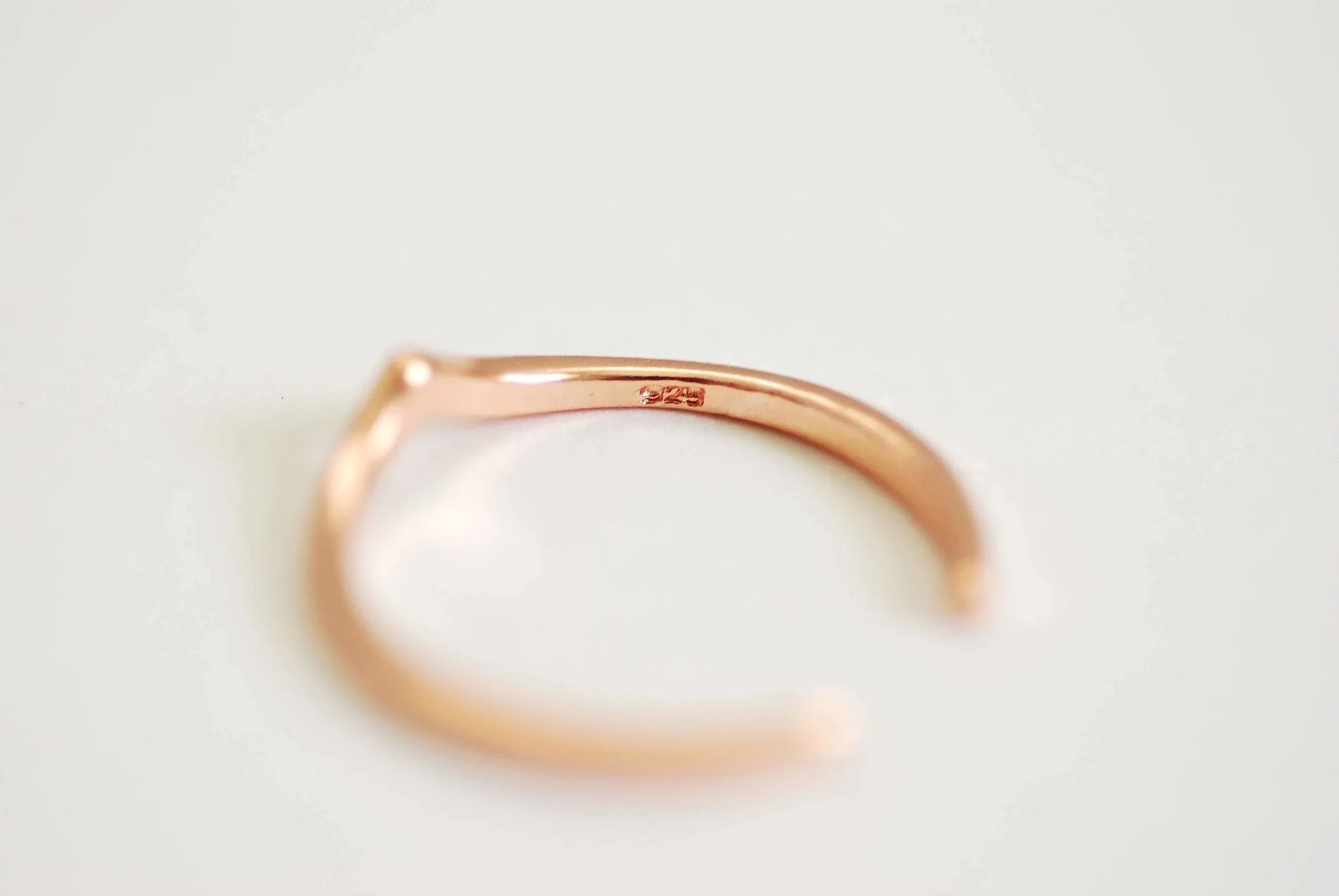 Wholesale Chevron Ring in Gold Silver Rose Gold, Stackable Chevron Rings, V-Ring, Thin Chevron Ring, Minimalist Ring, Triangle Ring, Adjustable Ring